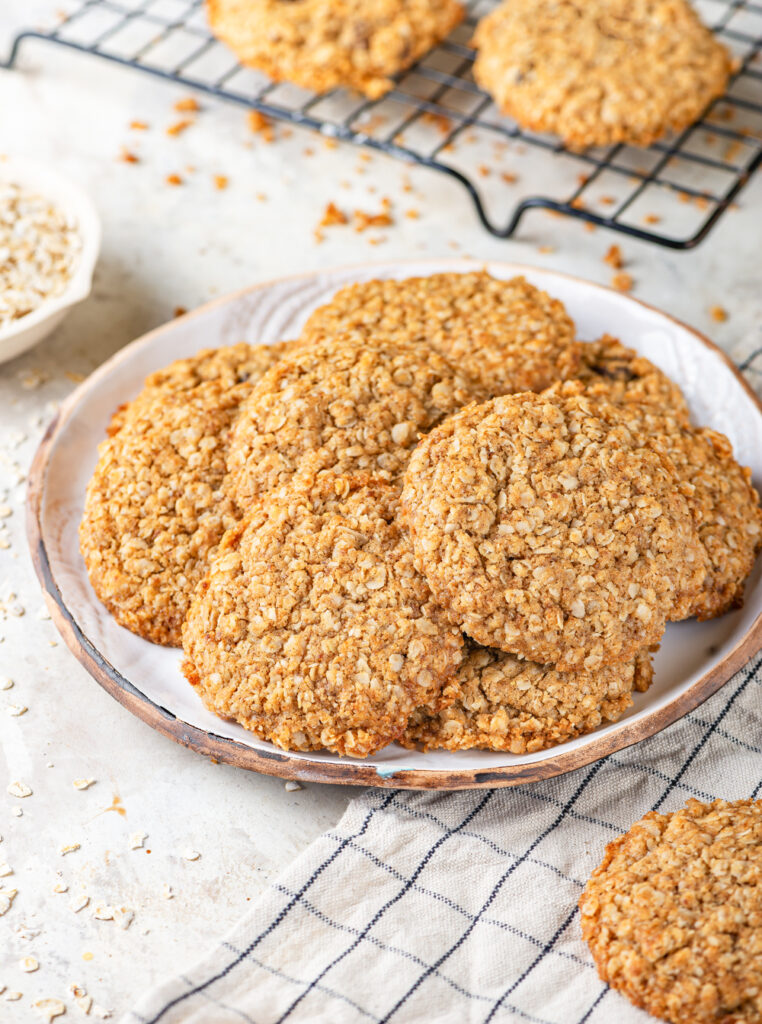 Vegan Oatmeal Cookies The Best Healthy Vegan Oatmeal Cookie Recipe