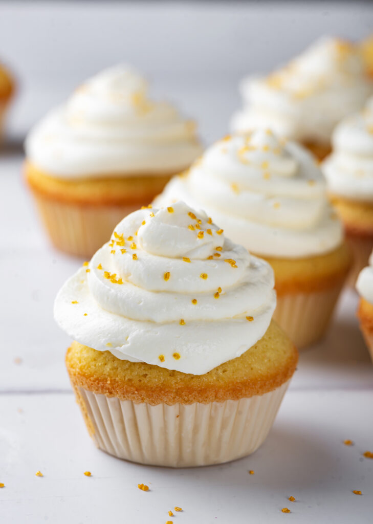 keto-cupcakes-the-best-vanilla-cupcakes-recipe-for-keto