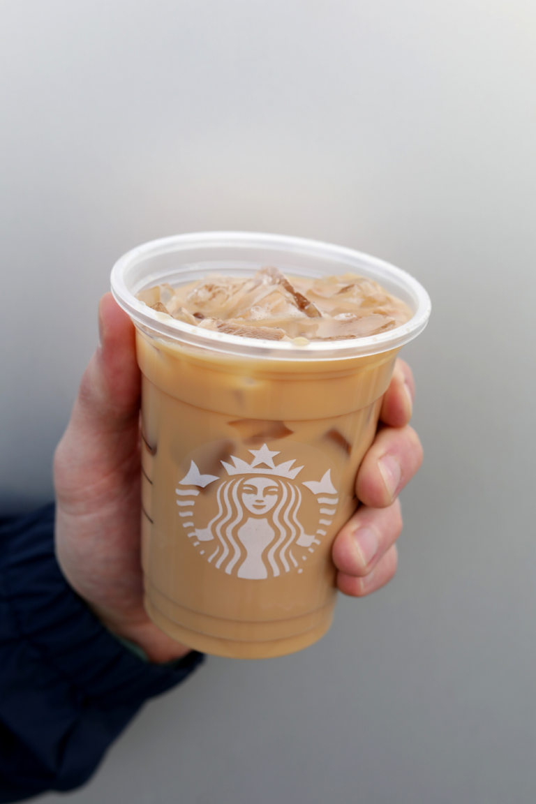 50+ Vegan Starbucks Drinks and How You Can Order Them In 2022