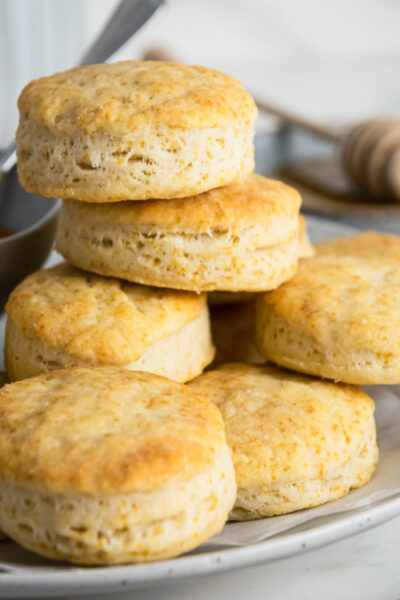 5 Ingredient No Milk Biscuit Recipe (Made In 25 Minutes)