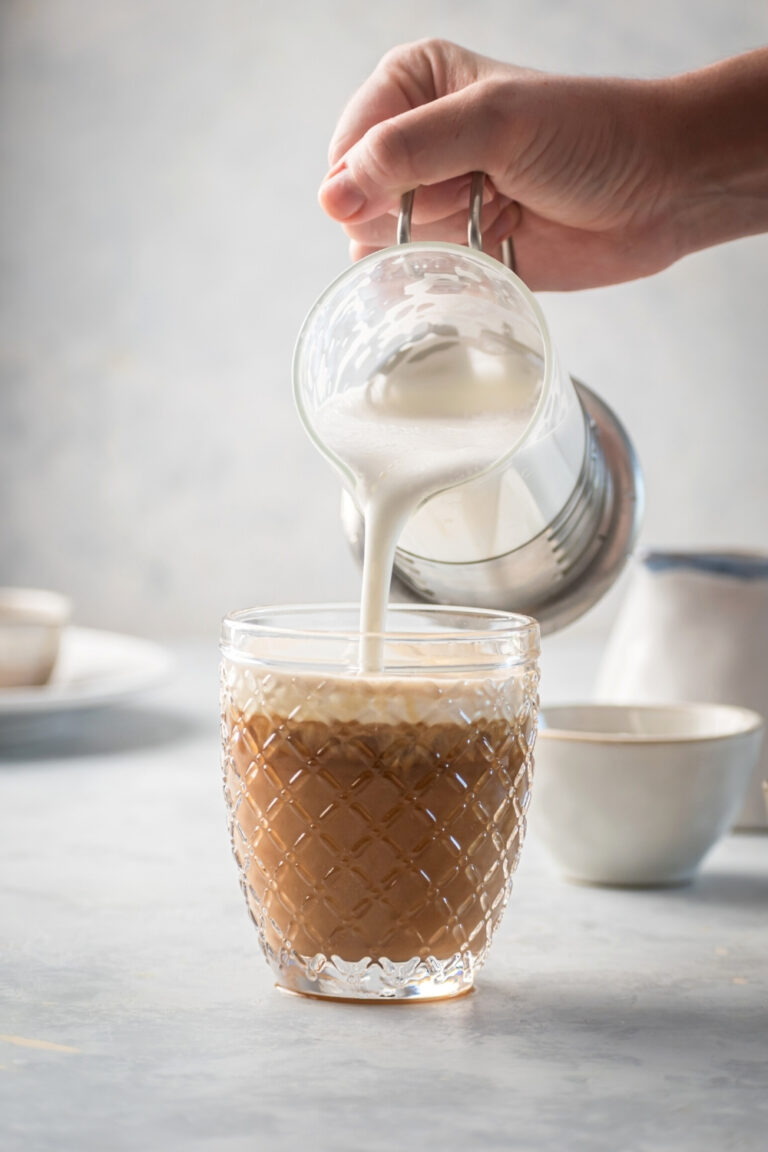 how-to-make-vanilla-sweet-cream-cold-foam-better-than-starbucks