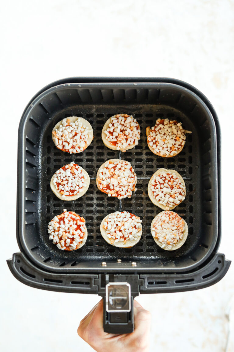 air-fryer-bagel-bites-made-in-only-6-minutes-the-best-family-snack