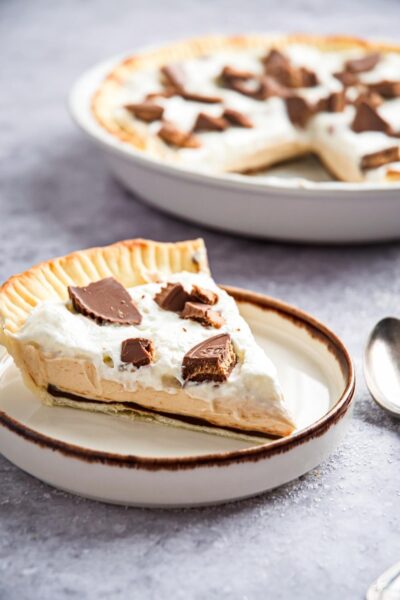 Reeses Peanut Butter Pie | Easy Pie Recipe To Make In Only 25 Minutes