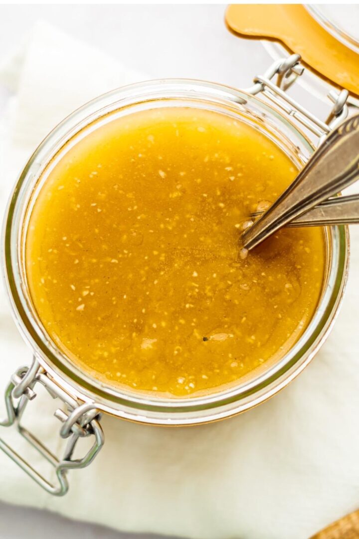 Easy Brown Gravy Recipe Made In 15 Minutes Perfect For Thanksgiving