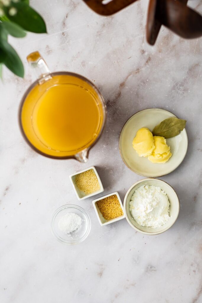 Easy Brown Gravy Recipe Made In 15 Minutes Perfect For Thanksgiving