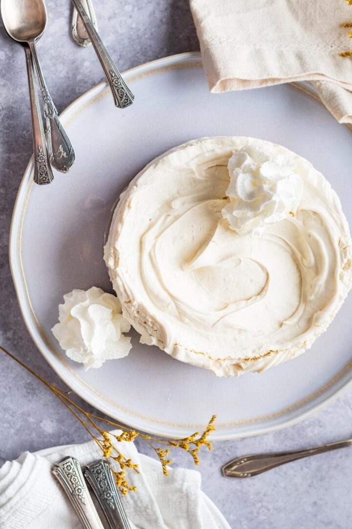 No Bake Cheesecake With Cool Whip