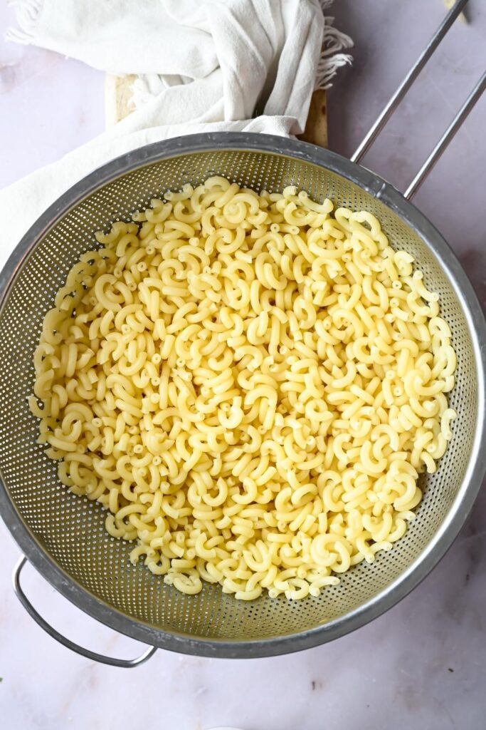 Outback Mac and Cheese Made With 6 Simple Ingredients