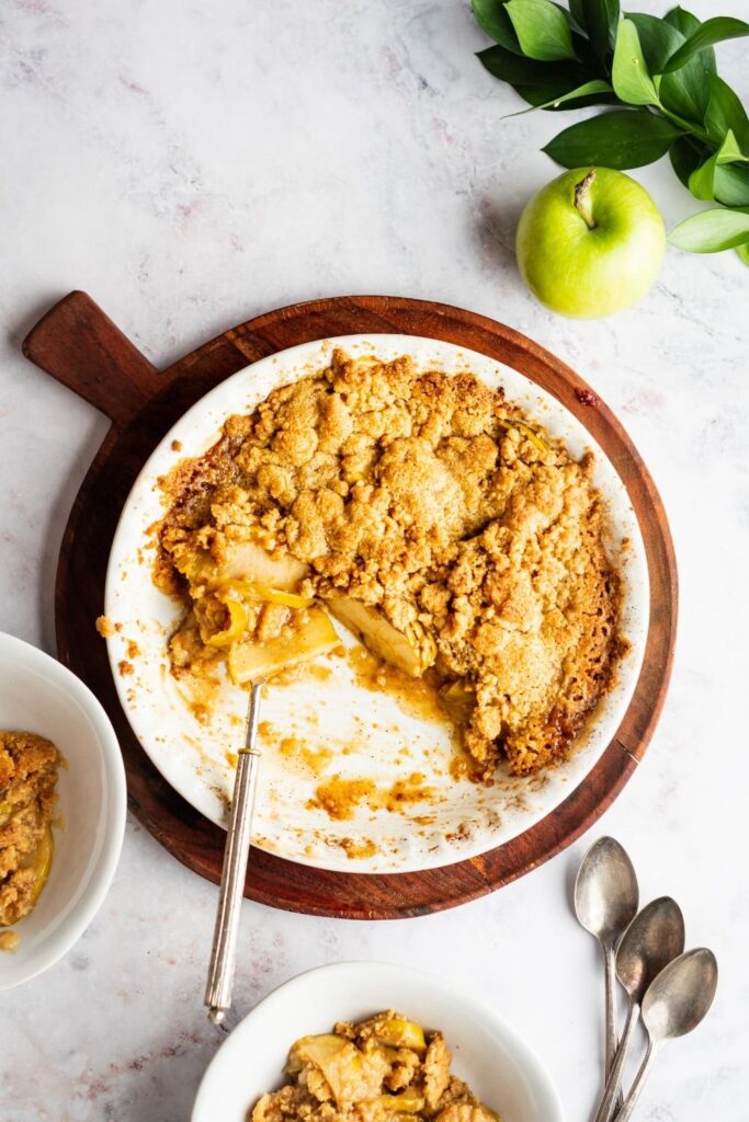 How To Make Apple Crisp Without Oats (In Just 4 Easy Steps)