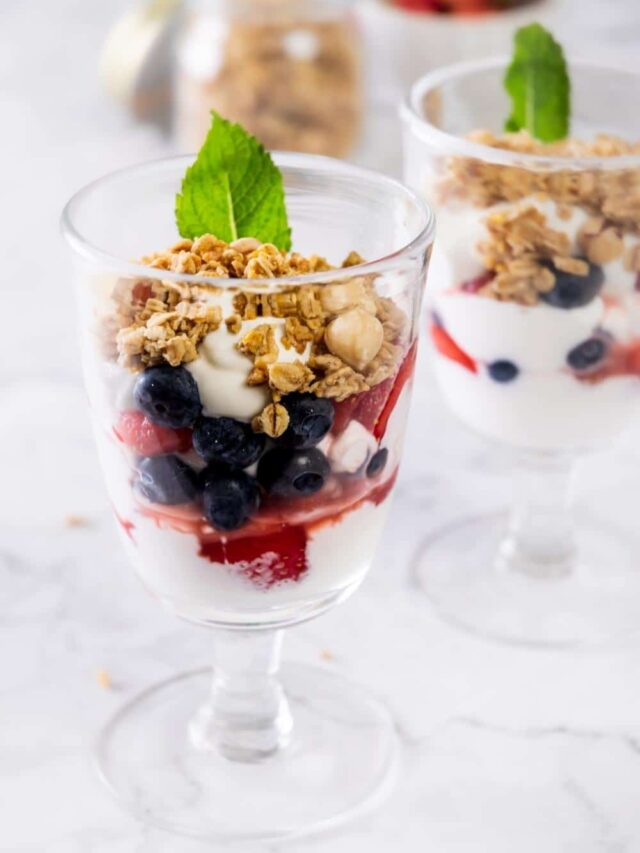 McDonalds Yogurt Parfait - I'm Hungry For That