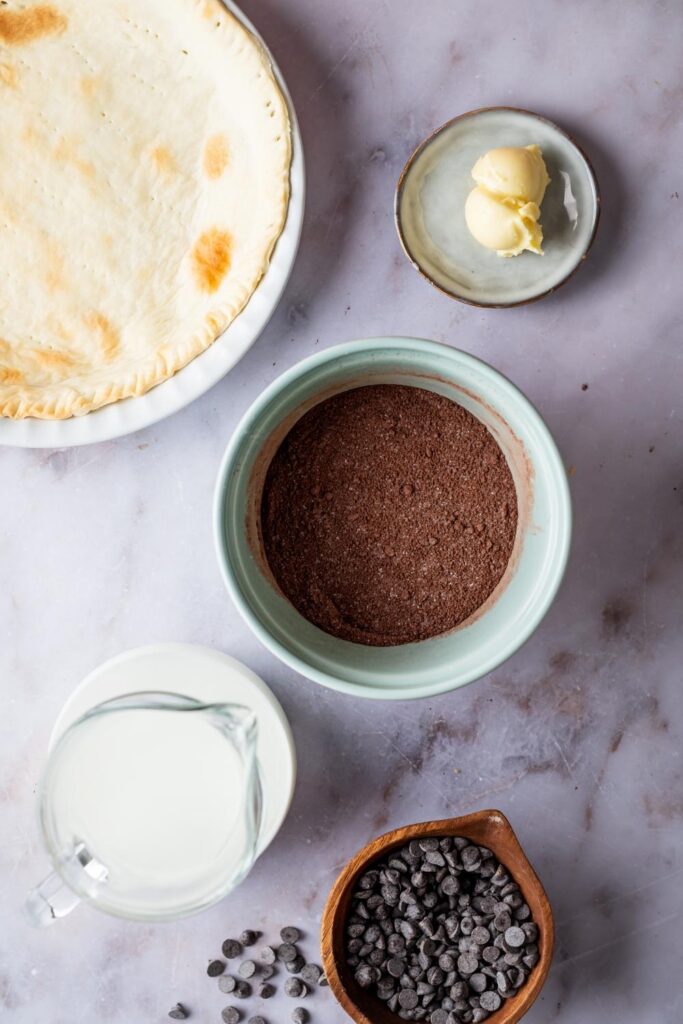 Chocolate Jello Pudding Pie (Made In Under 30 Minutes)