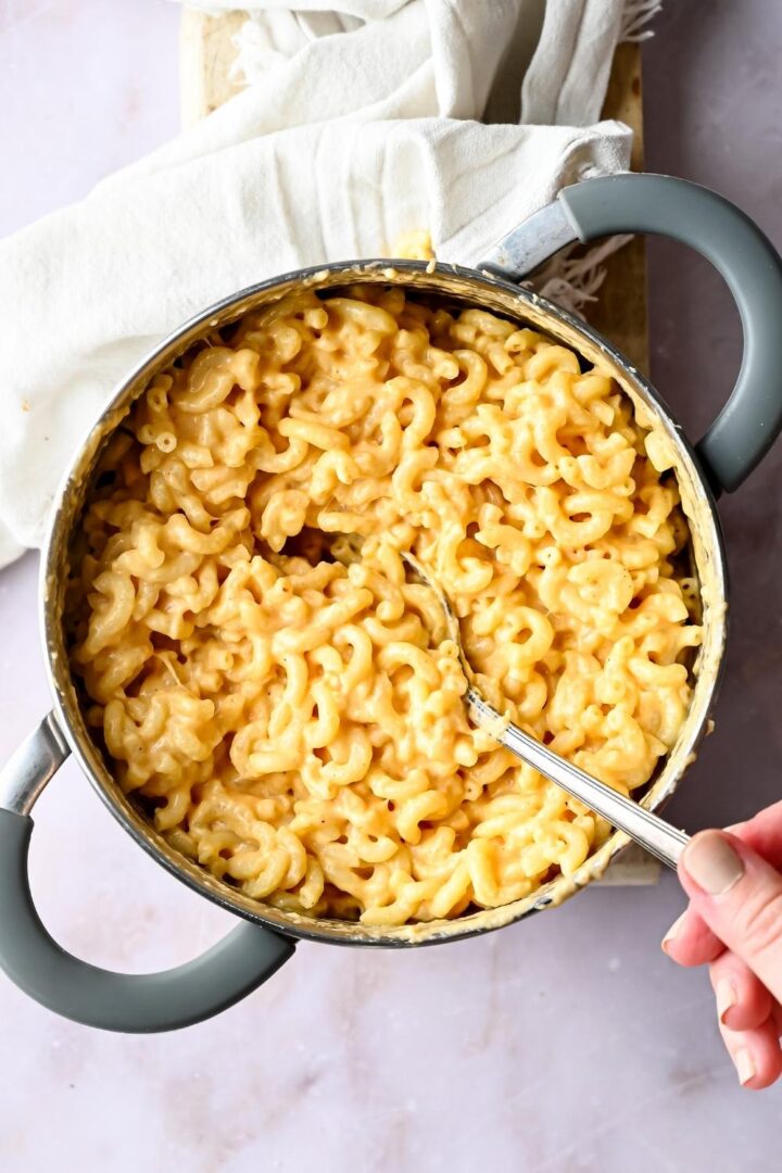 Outback Mac and Cheese Made With 6 Simple Ingredients