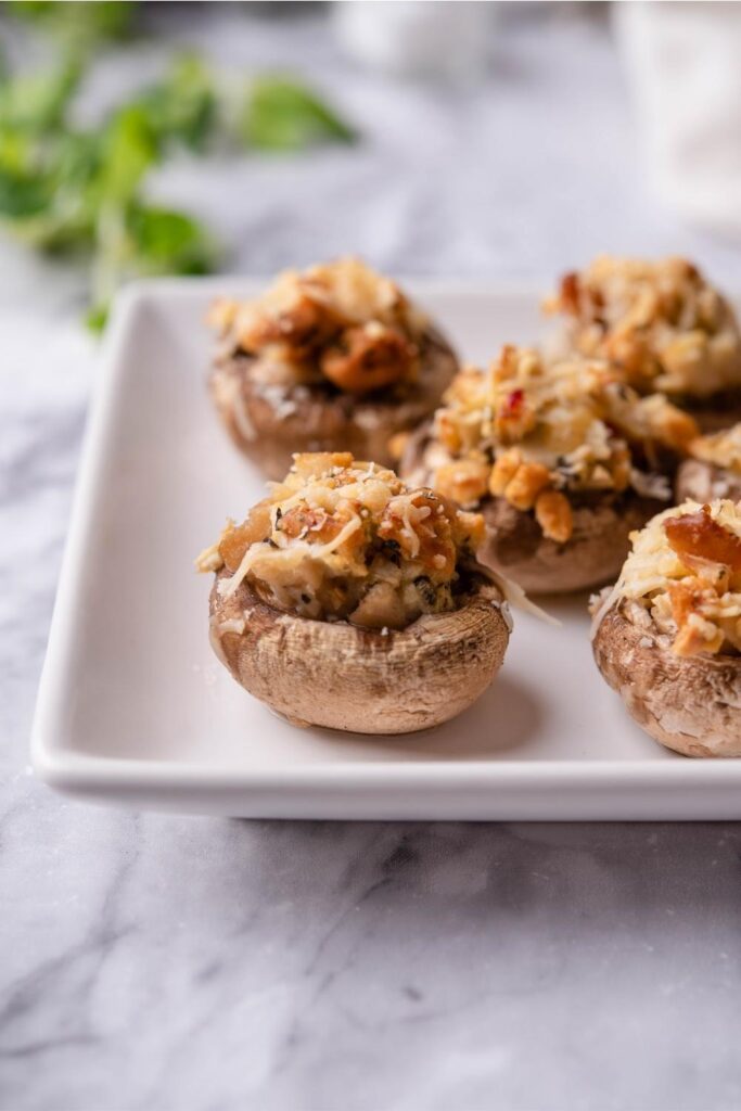 Red Lobster Stuffed Mushrooms Recipe Takes Just 10 Minutes Of Prep