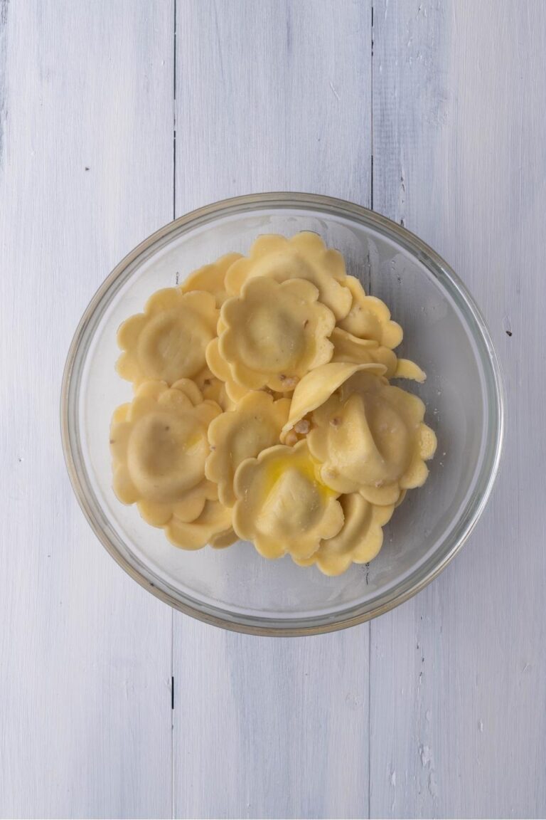 Copycat Olive Garden Cheese Ravioli Recipe Made In Just 20 Minutes