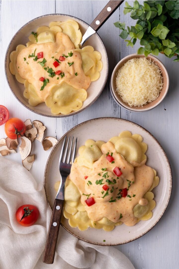 Copycat Olive Garden Cheese Ravioli Recipe Made In Just 20 Minutes