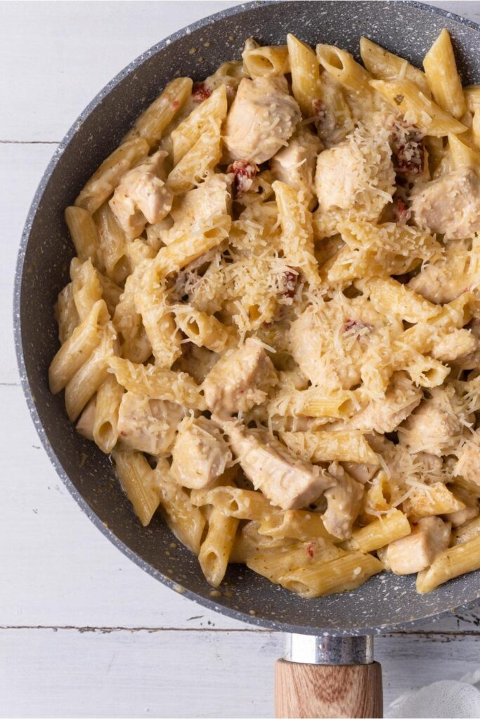 Easy Chicken Pesto Pasta Recipe (Ready In 20 Minutes)