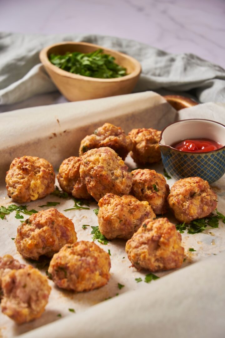 the-best-easy-bisquick-sausage-balls-prepped-in-5-minutes