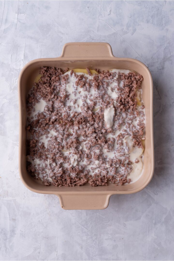 Hamburger Potato Casserole Recipe (Made With 6 Ingredients)