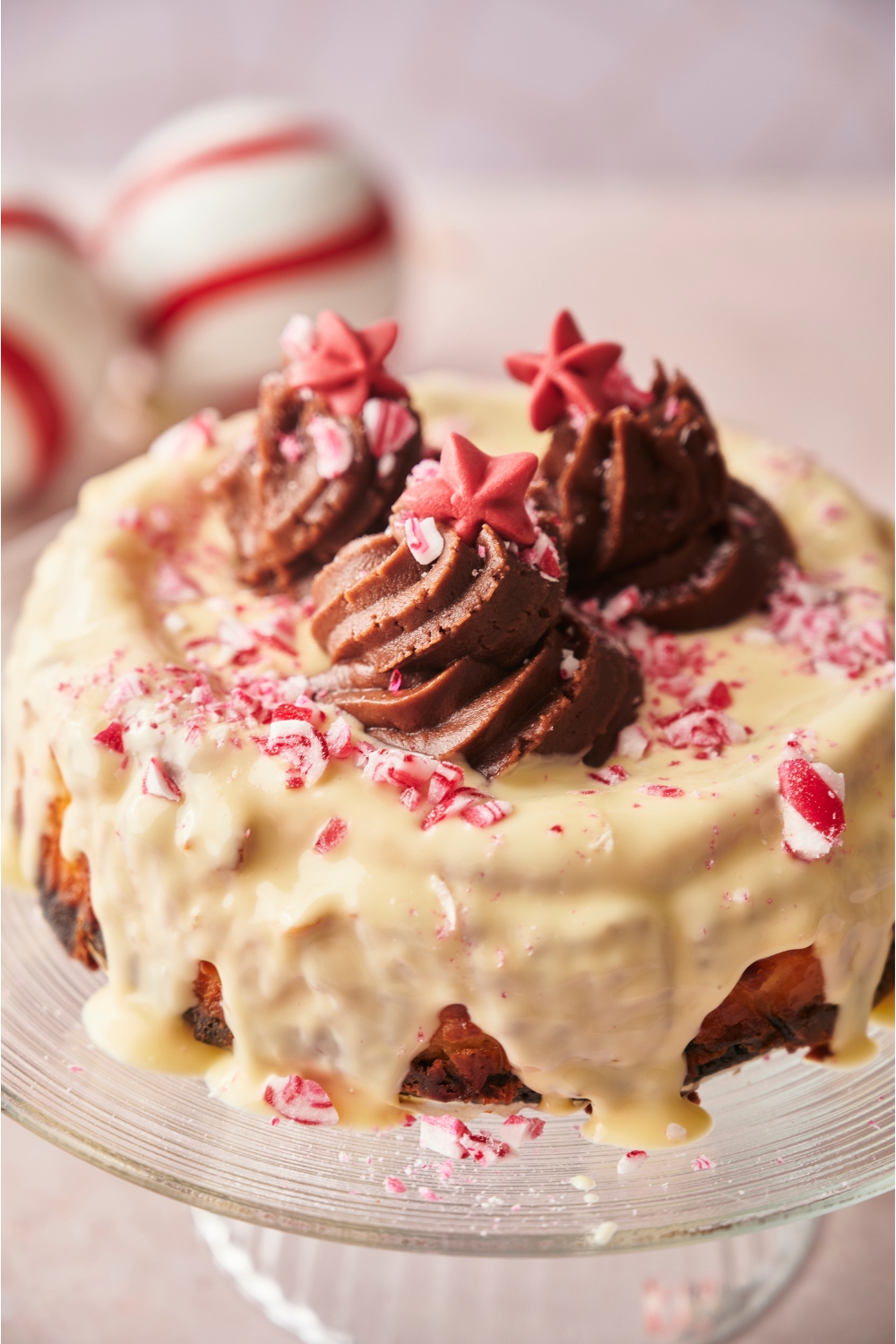 The BEST Peppermint Cheesecake With An Oreo Pie Crust