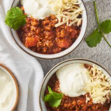 One Pot Texas Chili Recipe (Takes Just 15 Minutes Of Prep Work)