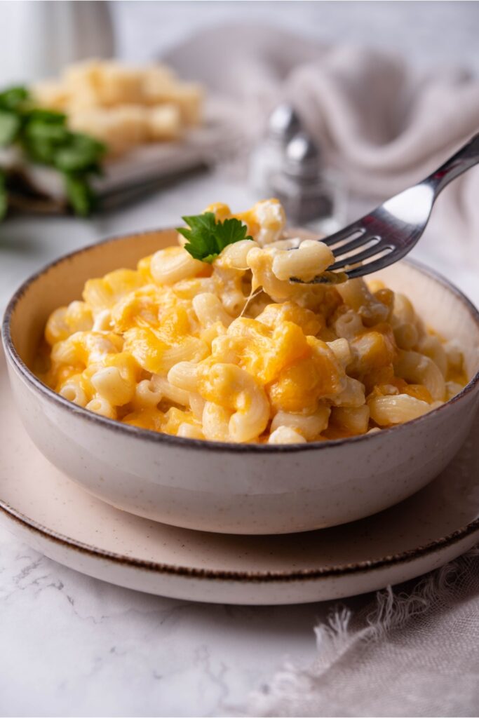 Old Fashioned Baked Macaroni And Cheese Recipe (Prepped In 5 Min.)