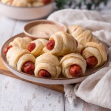 The BEST Easy Pigs in a Blanket Recipe (Prepped In 10 Minutes)