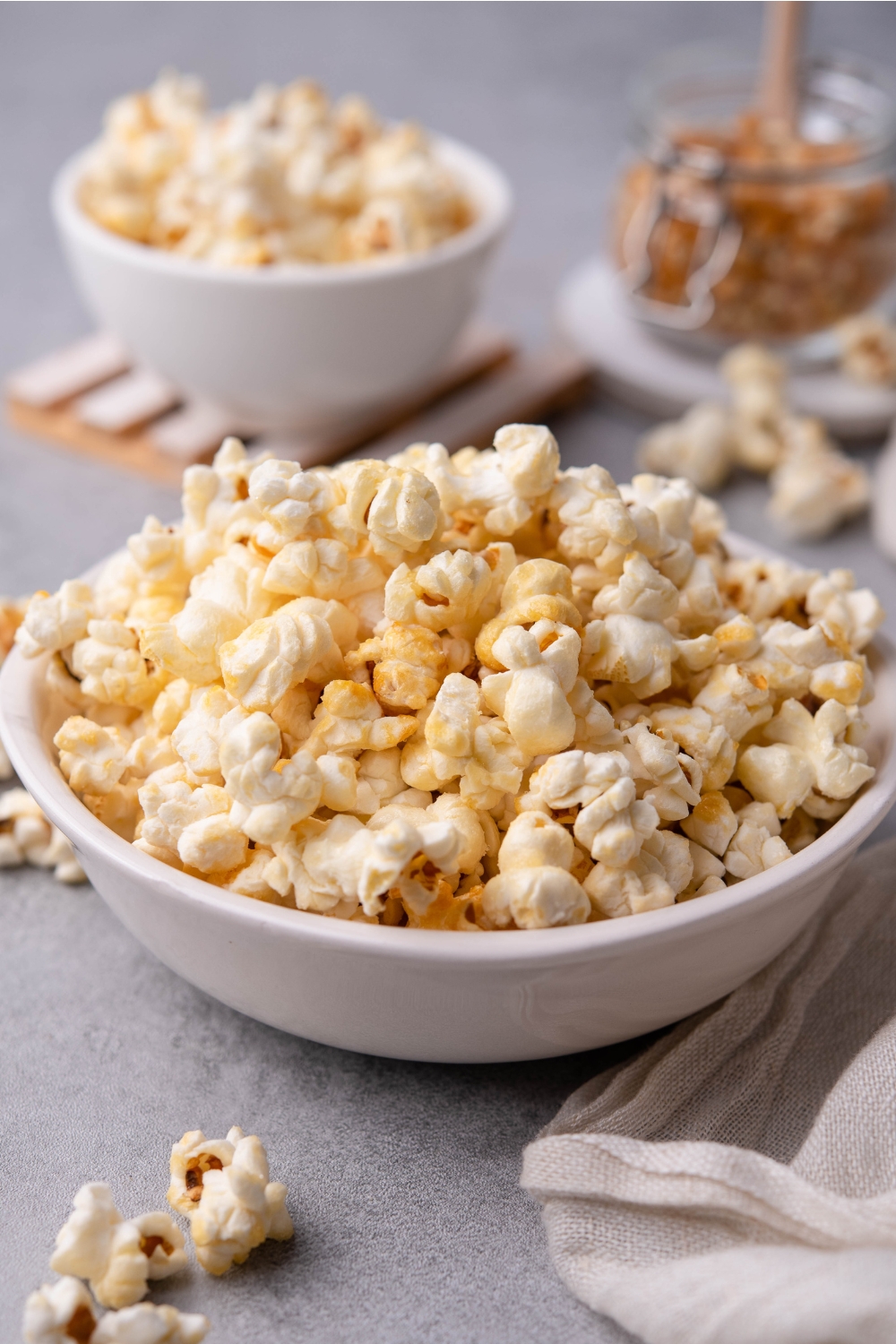 The BEST Homemade Kettle Corn Recipe (Easy To Make In 5 Minutes)