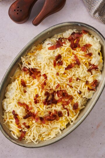 Easy Loaded Baked Potato Casserole Recipe (Prepped In 10 Minutes)