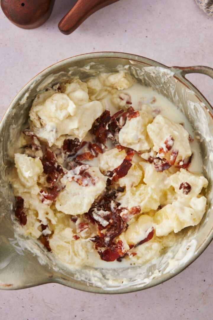 Easy Loaded Baked Potato Casserole Recipe (Prepped In 10 Minutes)