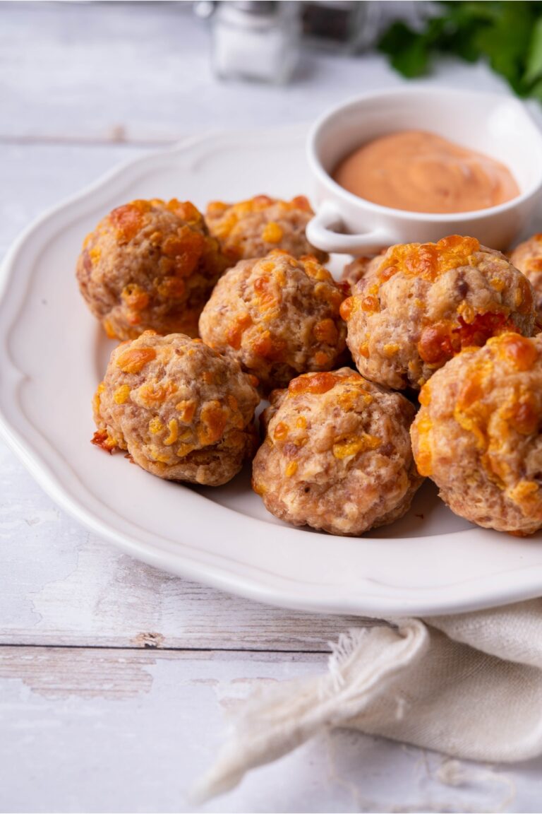Cream Cheese Sausage Balls (Made With 4 Ingredients)