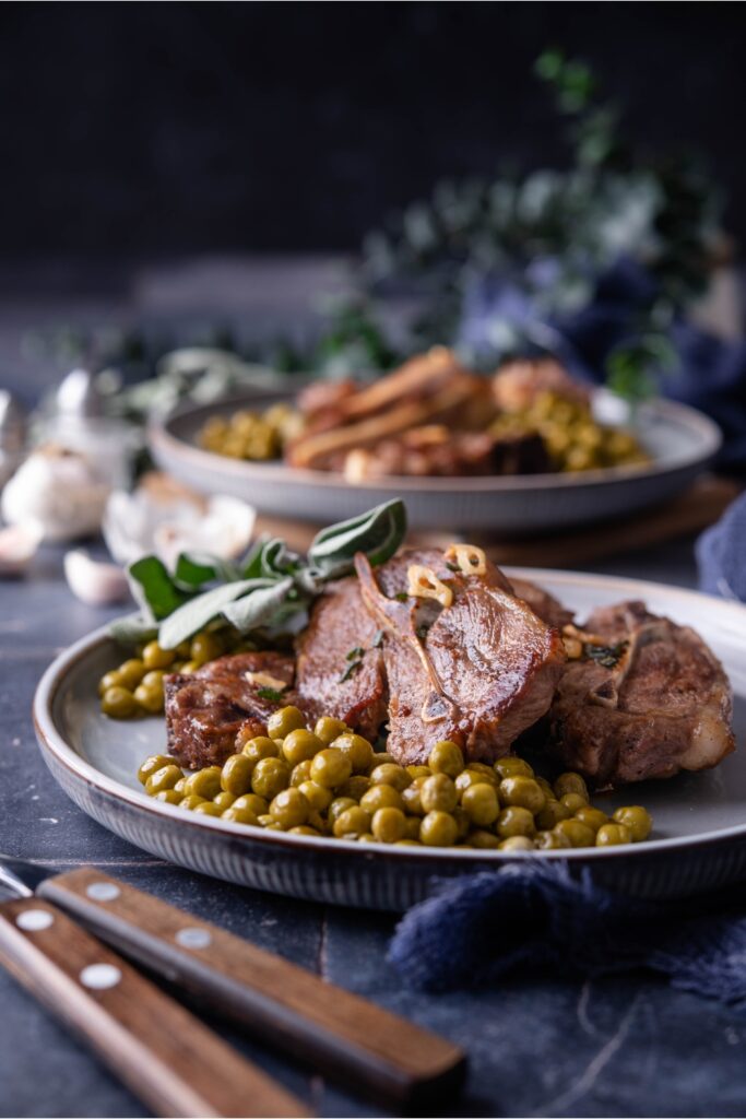 The BEST Pan Seared Lamb Chops Recipe (Made In Just 15 Minutes)