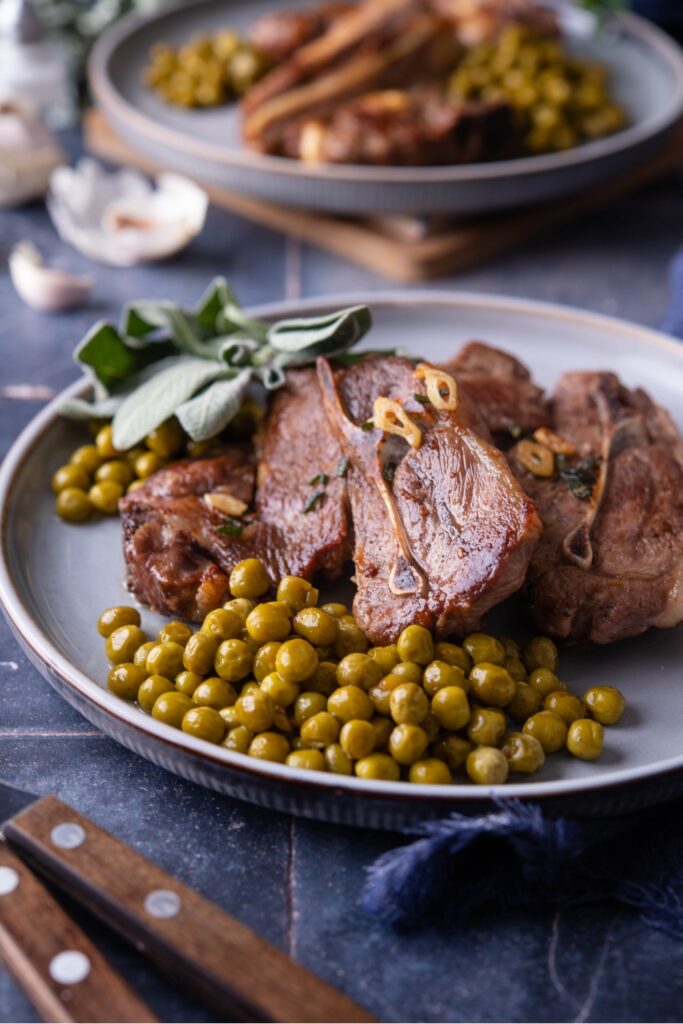 The BEST Pan Seared Lamb Chops Recipe (Made In Just 15 Minutes)