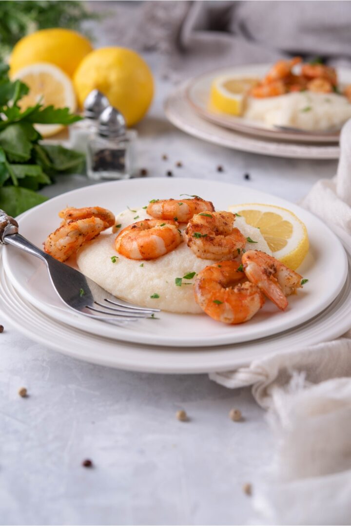Easy Pan Seared Shrimp Recipe (Ready In Under 5 Minutes)