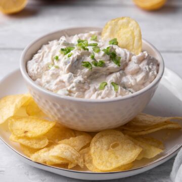 The BEST Clam Dip Recipe (Made In Under 5 Minutes)