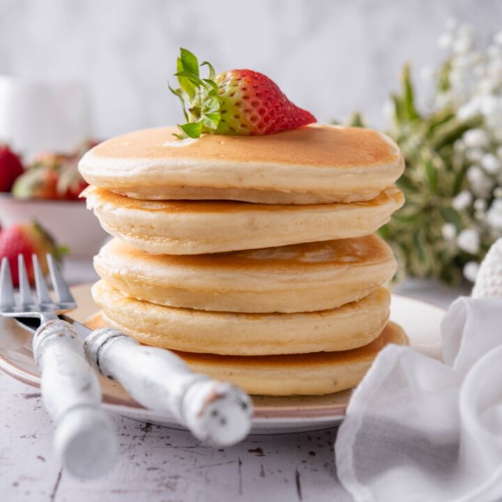 The BEST Aunt Jemima Pancake Recipe (Thick and Fluffy Pancakes)