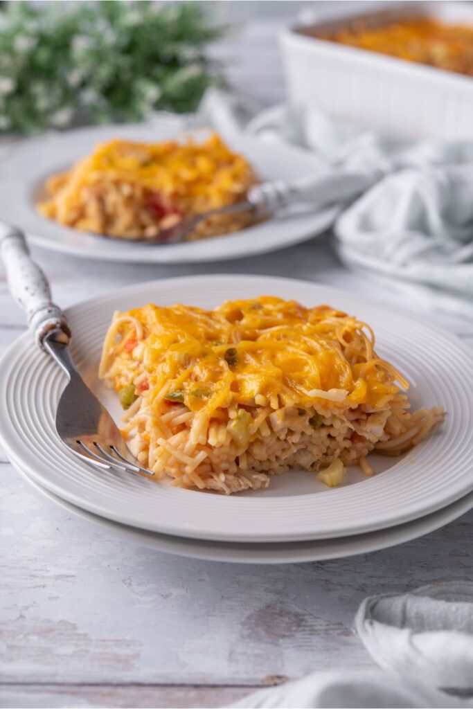 EASY Cheesy Chicken Spaghetti Casserole Recipe