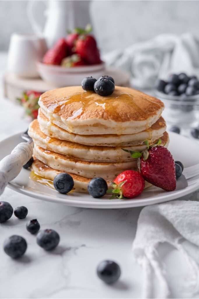 Fluffy Eggless Pancakes