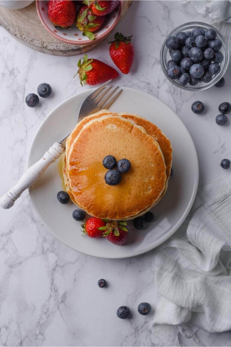 Fluffy Eggless Pancakes