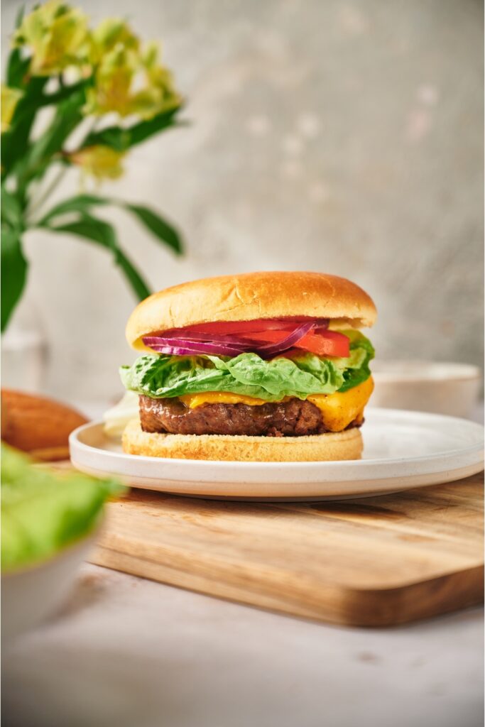 INCREDIBLY Juicy Sous Vide Burger Recipe (Makes Perfect Burgers)