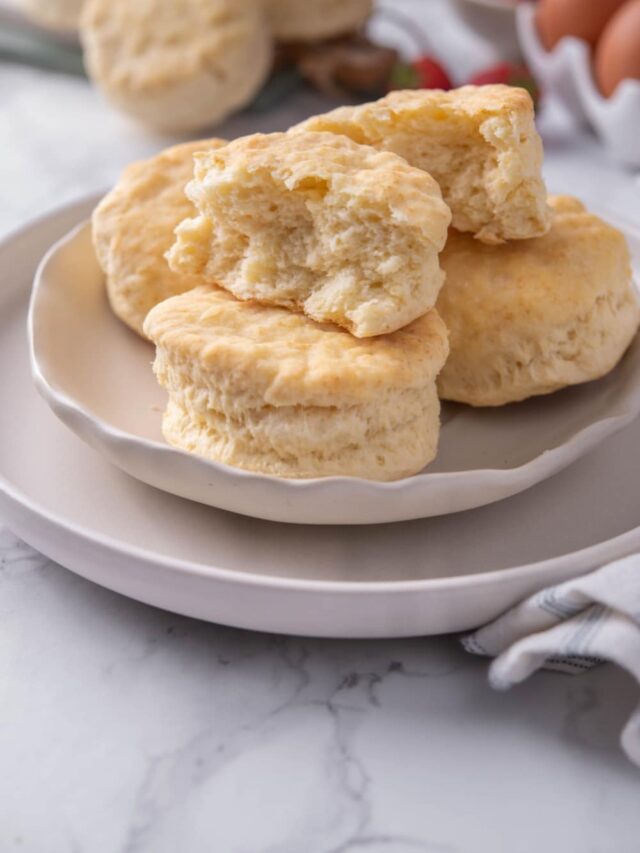 Copycat Cracker Barrel Biscuits I'm Hungry For That