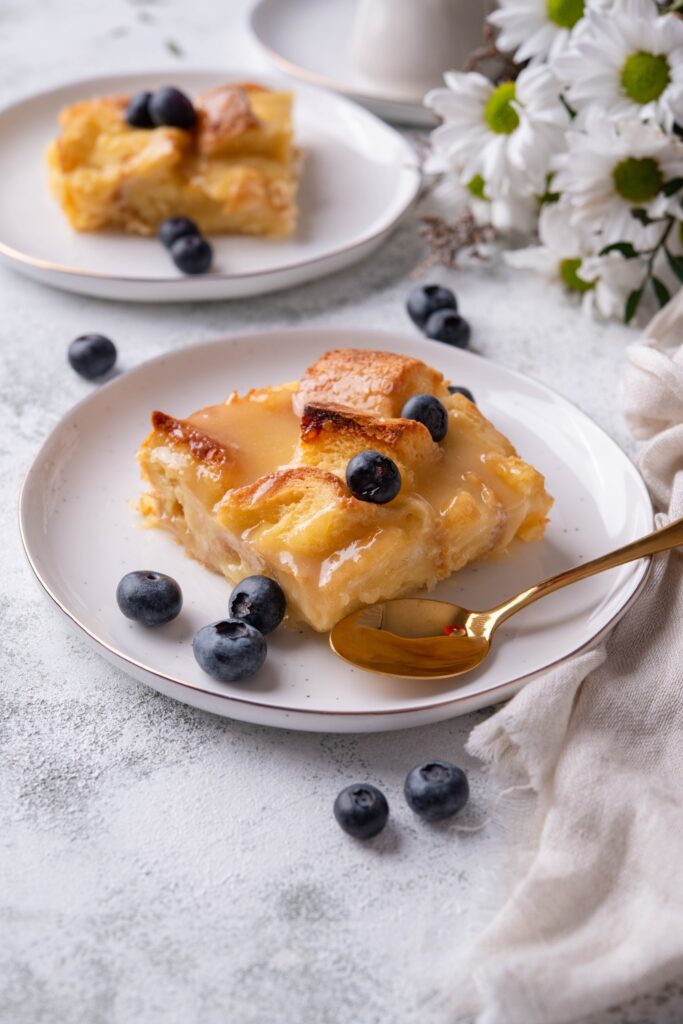 Bread Pudding With Vanilla Sauce