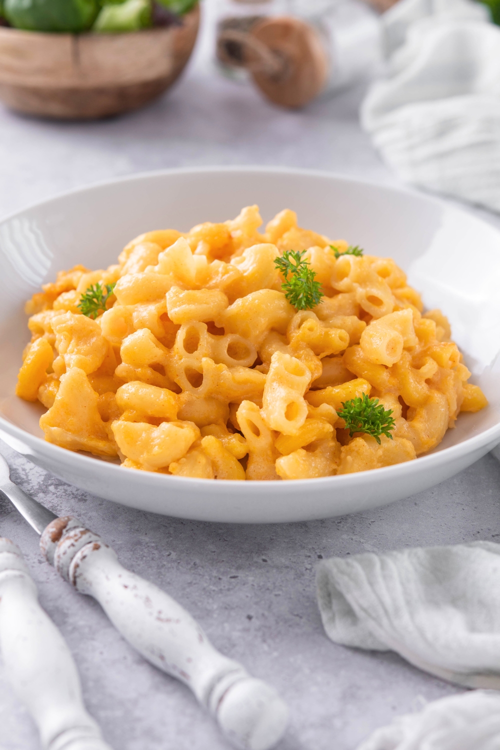 Crock Pot Mac and Cheese (With Velveeta)