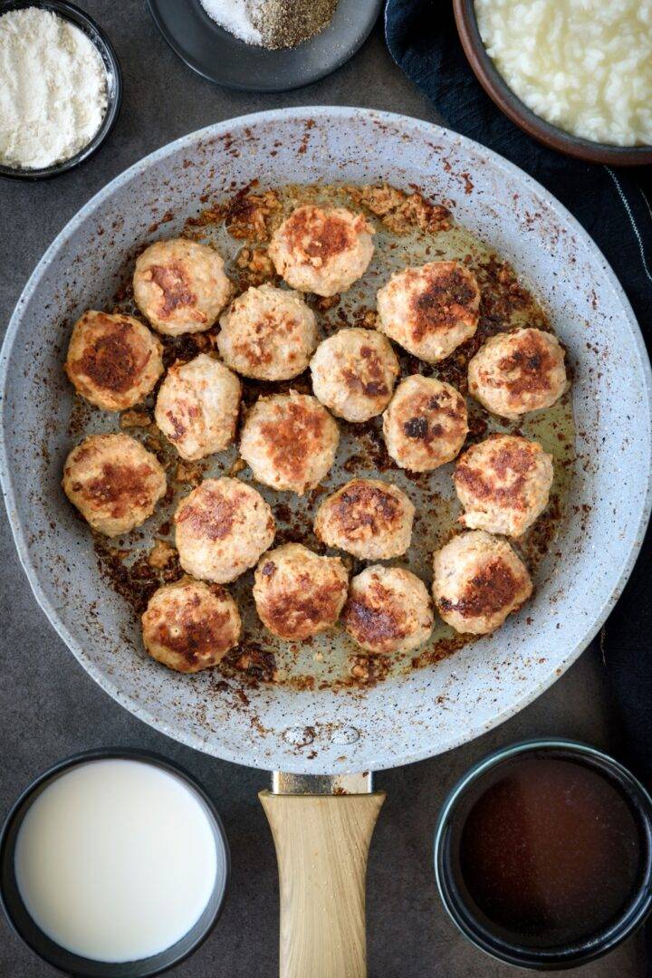 Meatballs and Rice (One Pot Recipe)