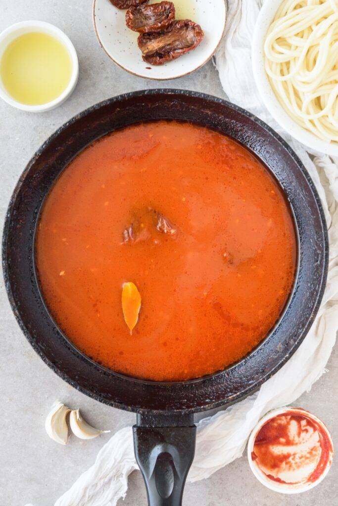 Tomato Paste Pasta Sauce