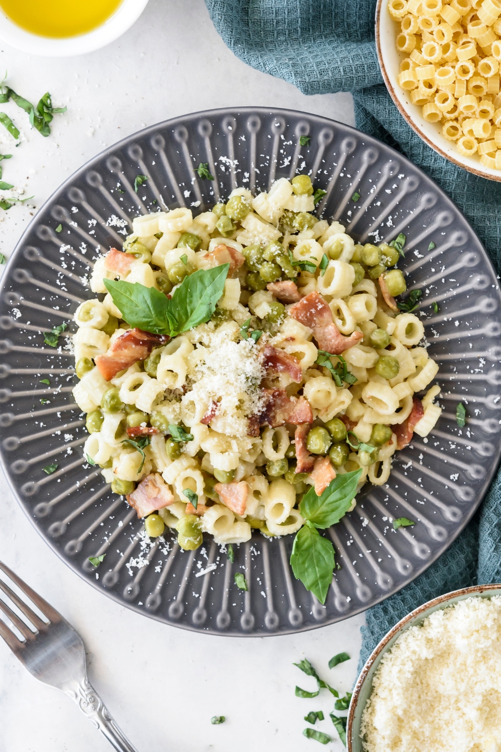 Ditalini Pasta with Bacon and Peas - The Recipe Rebel