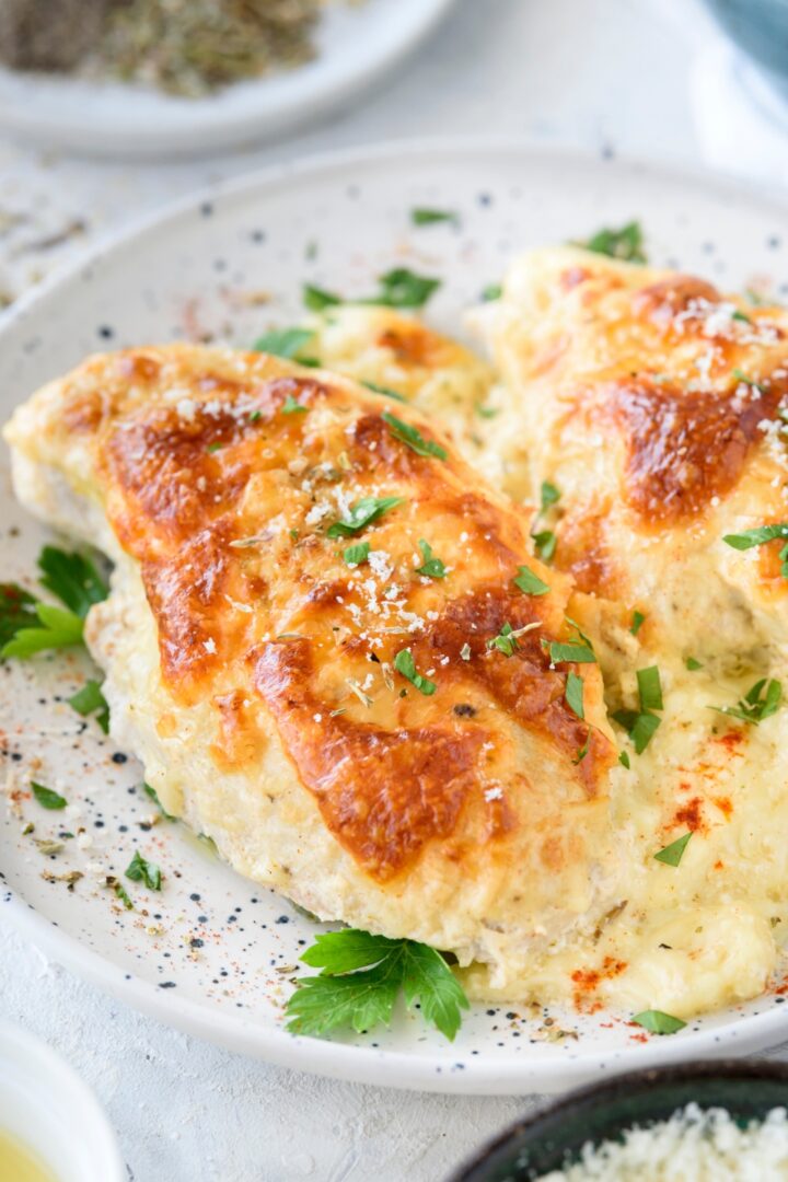 Sour Cream Chicken (Best Easy Recipe)