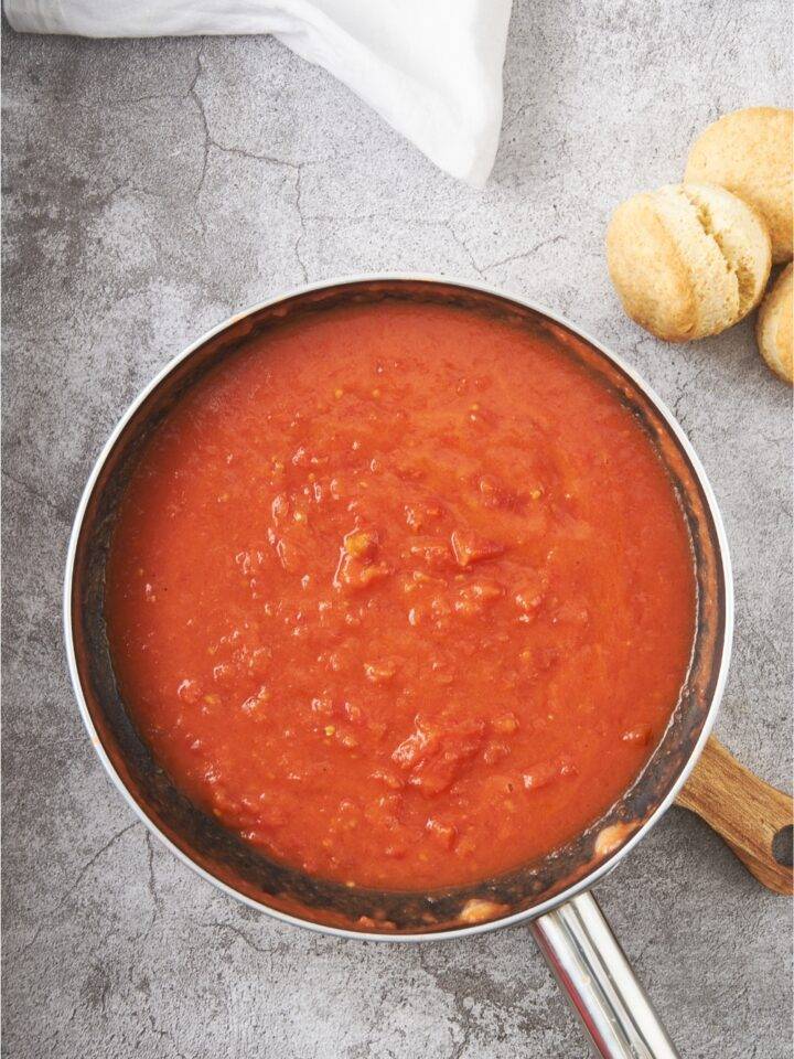 A skillet with tomato gravy.