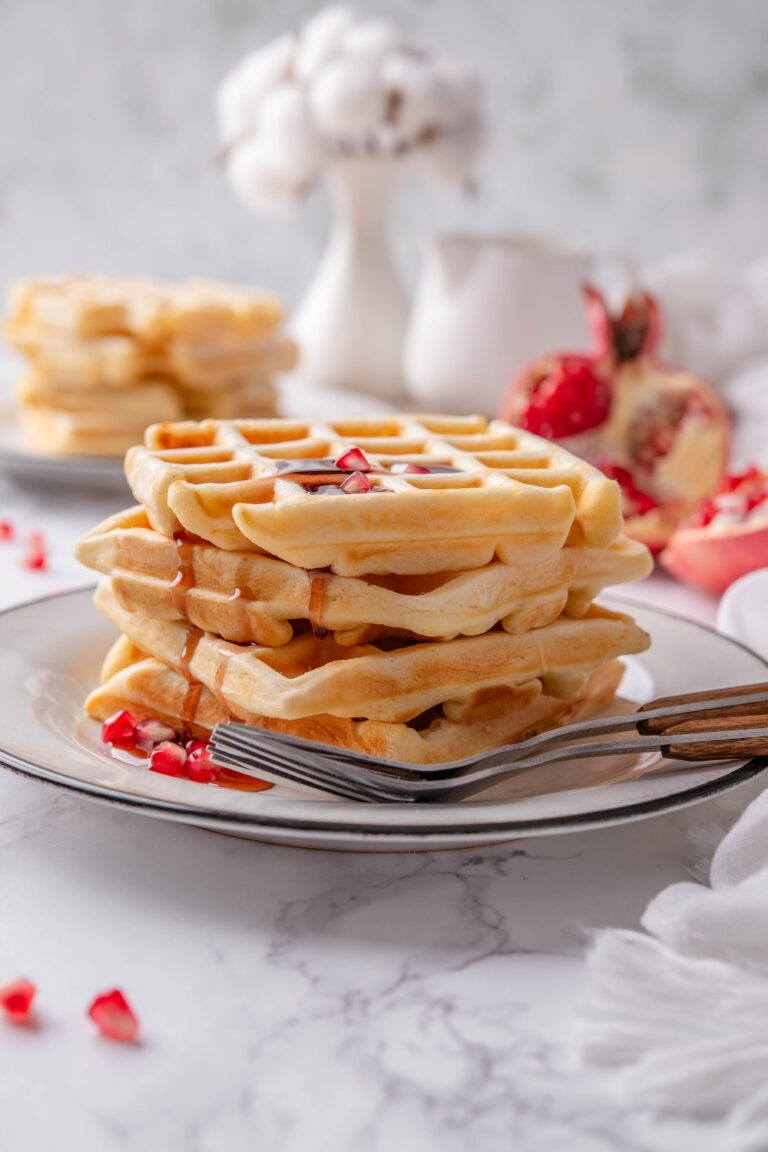 Bisquick Waffles (Crispy and Fluffy)