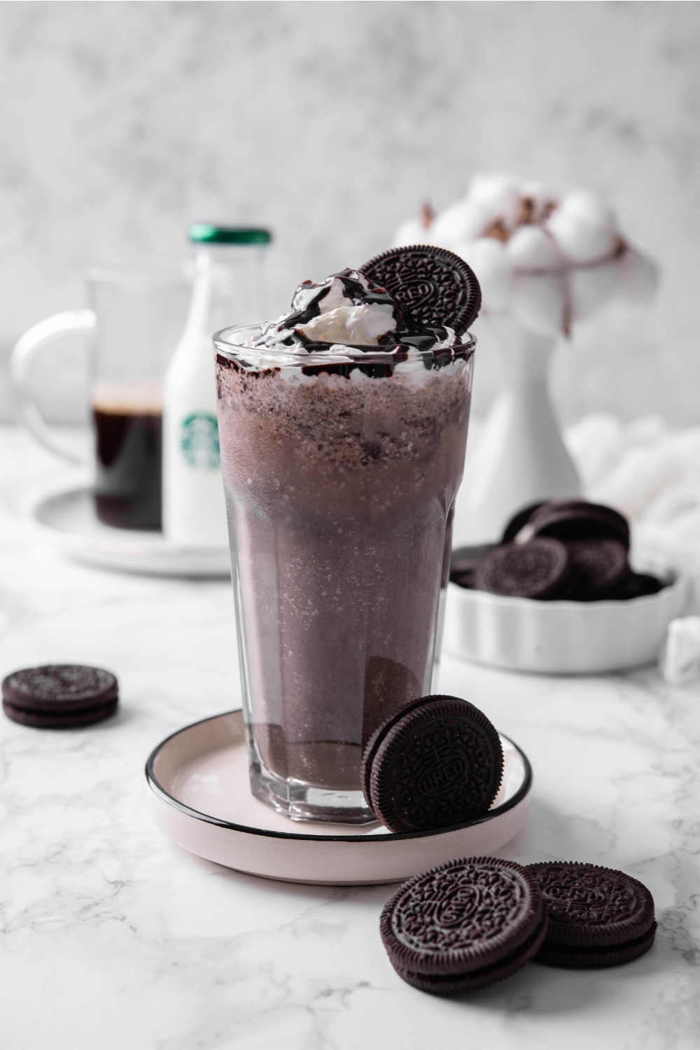 Starbucks Mocha Cookie Crumble Frappuccino - I'm Hungry For That