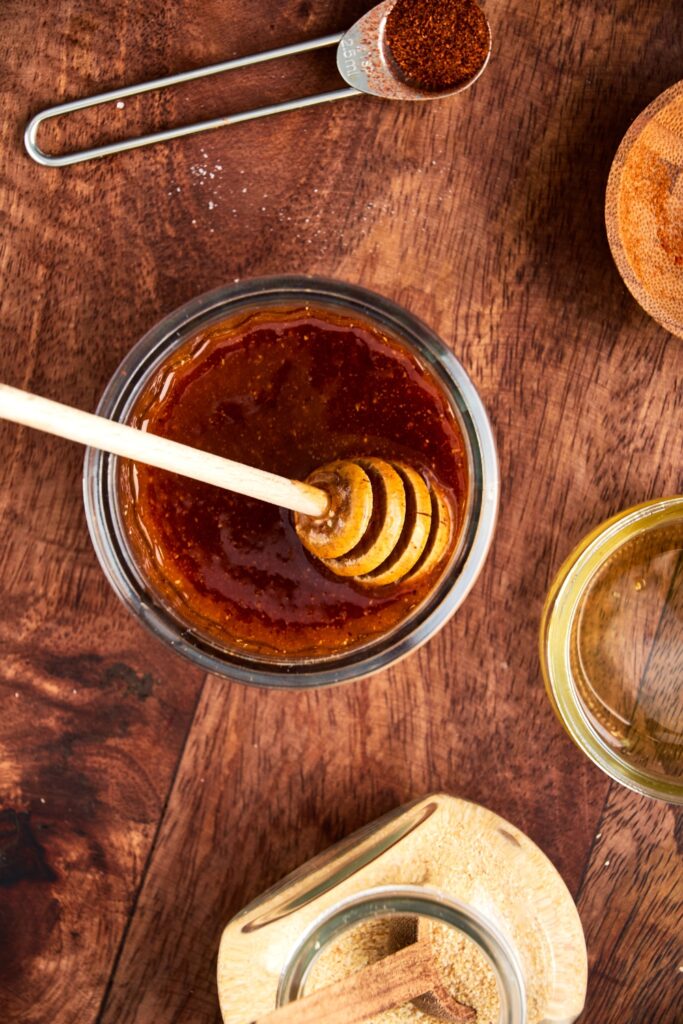 Hot Honey Sauce Recipe (Made In 5 Minutes)