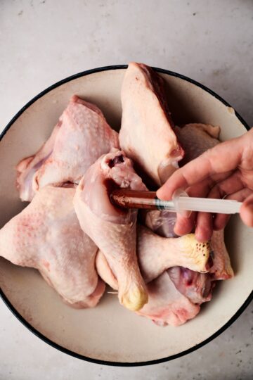Crispy Fried Chicken Legs (With Flavorful Chicken Injection Sauce)